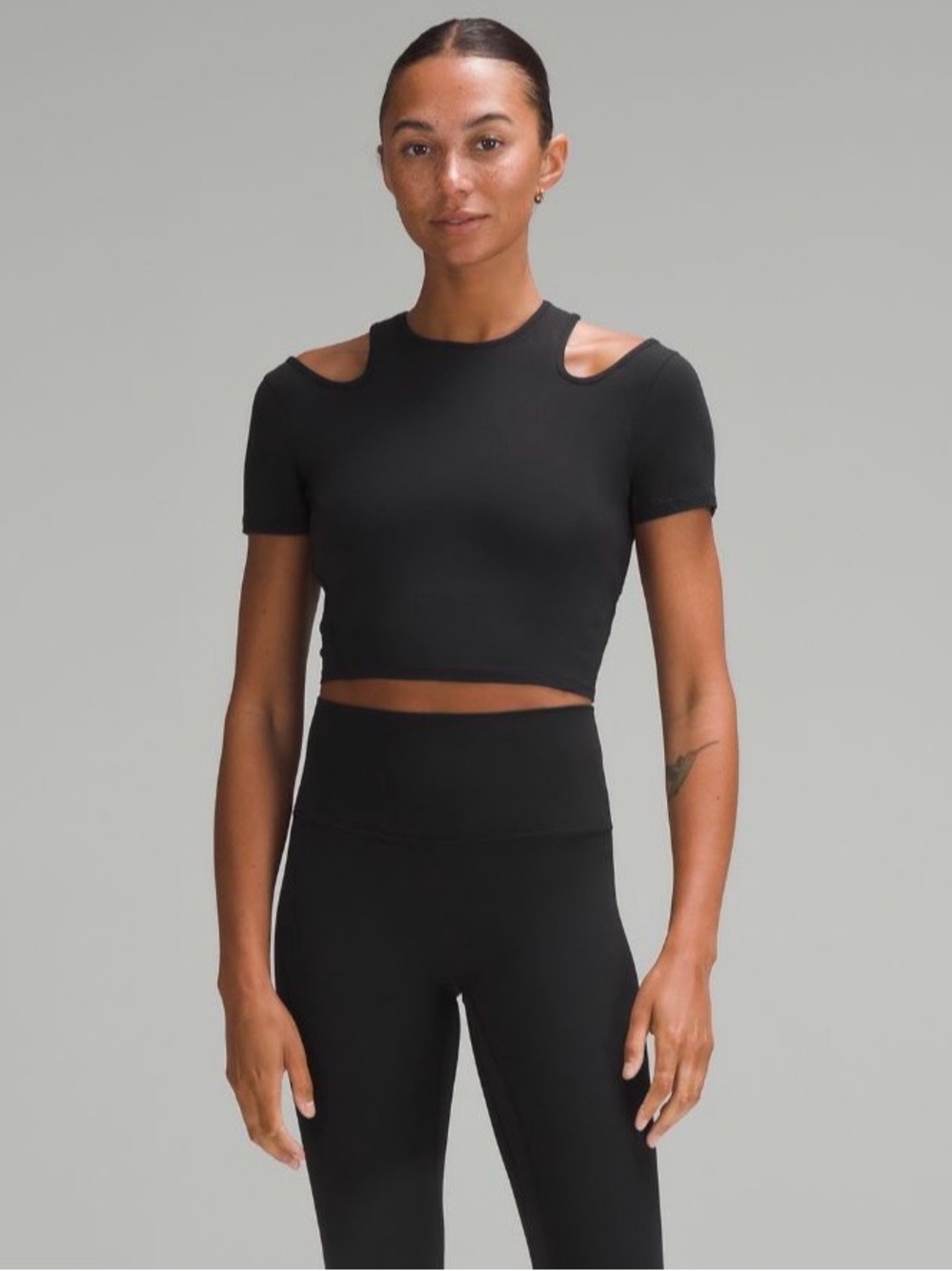 Lululemon Small Black Shoulder Cutout Short Sleeve Crop Top